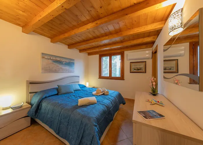 Seaside * Campofelice Di Roccella